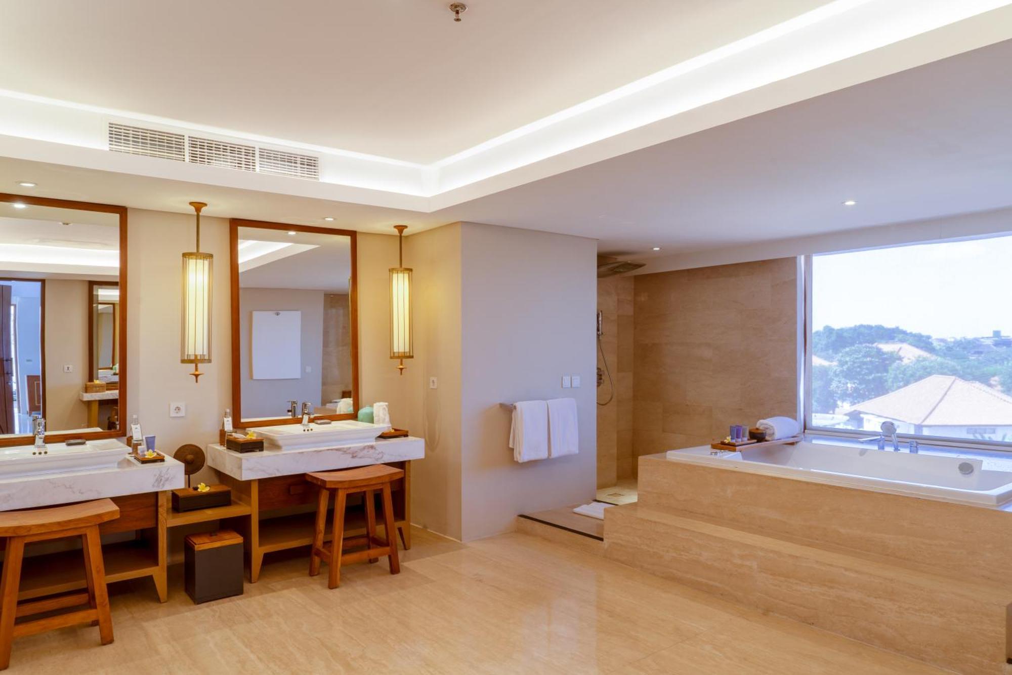 Royal Suites At The Bandha Legian Εξωτερικό φωτογραφία